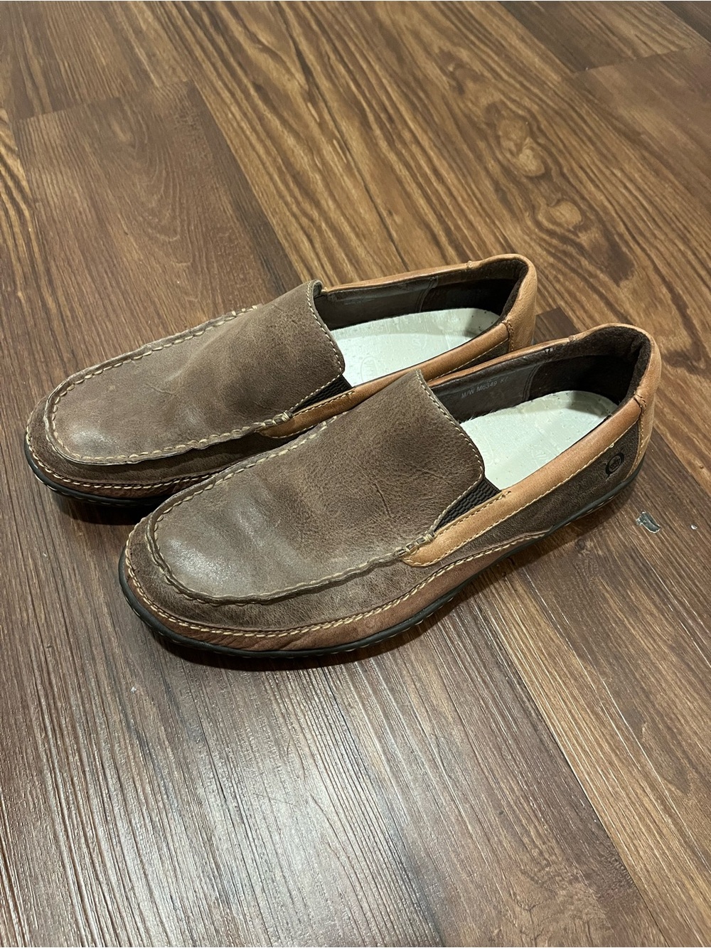 Born Loafer Driving Shoes Mens 9 US / 42.5 EU Brown Leather M6349 Slip On - Picture 1 of 12